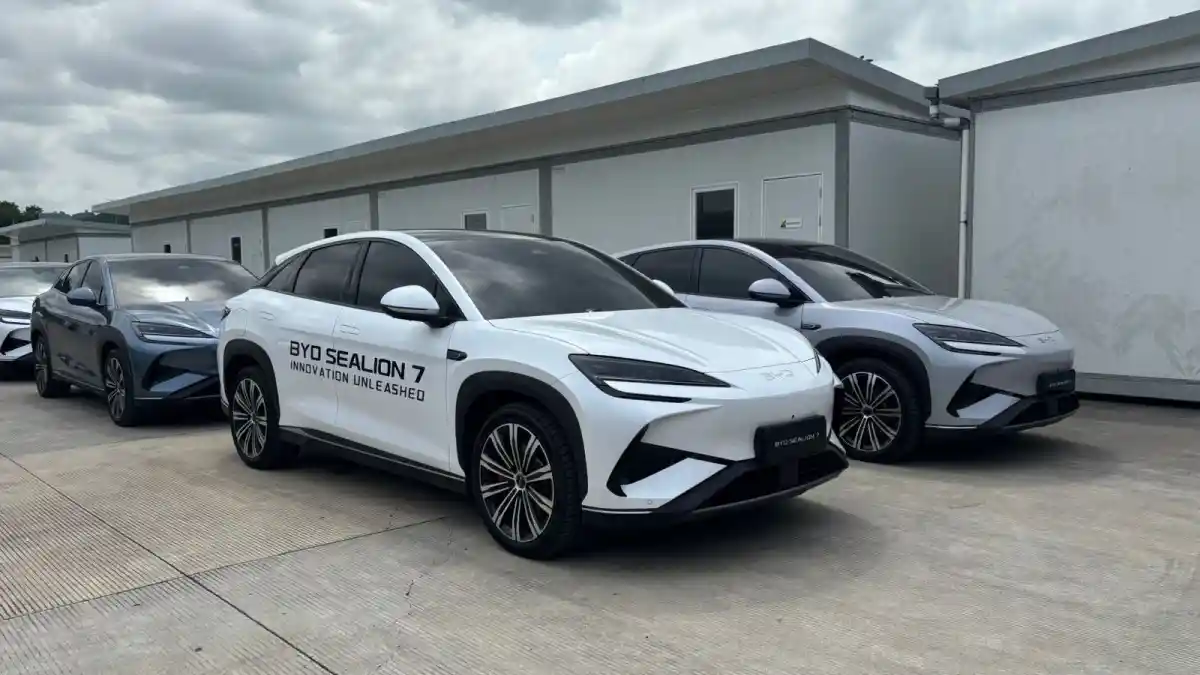 Foto - Changan Siapkan SUV Listrik Berperforma Tinggi Penantang BYD Sealion 7