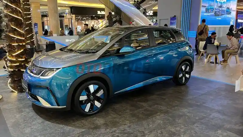 Foto - Perkantoran dan Hotel di China Mulai Larang Mobil Listrik Parkir di Basement, Apa Penyebabnya?