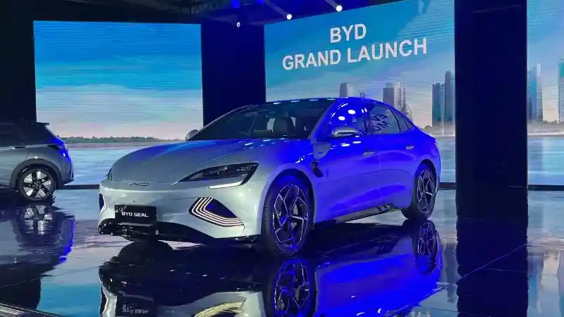 Foto - Mengapa BYD Pilih Seal, Atto 3, Dan Dolphin Untuk Indonesia?