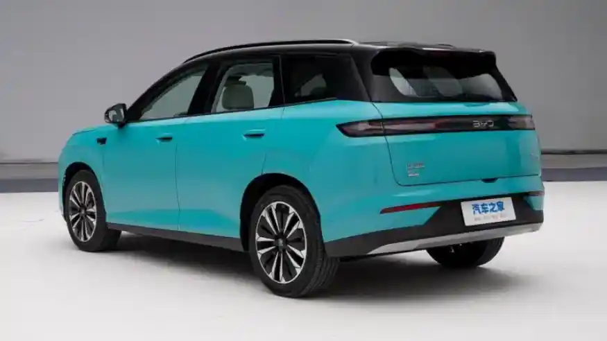 Foto - BYD Atto 3 Versi Terbaru Hadir Di Cina, Jauh Lebih Canggih