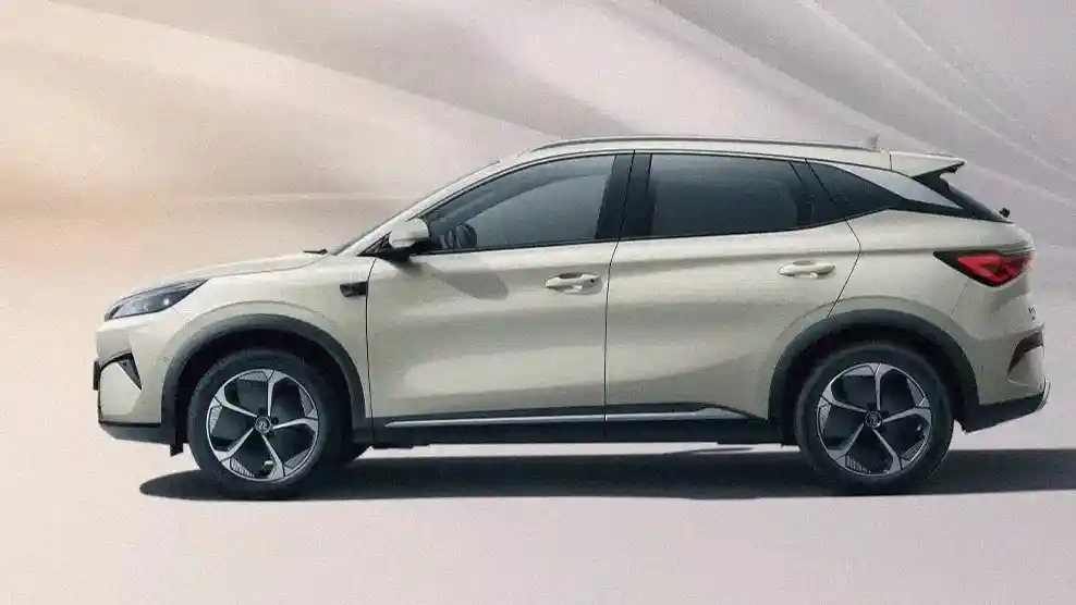 Foto - Belum Lama Diperkenalkan Di China, Desain BYD Atto 3 Facelift Sudah Terdaftar Di Indonesia