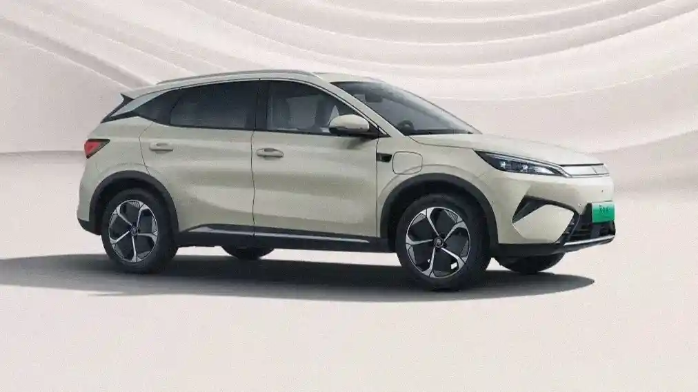 Foto - Belum Lama Diperkenalkan Di China, Desain BYD Atto 3 Facelift Sudah Terdaftar Di Indonesia