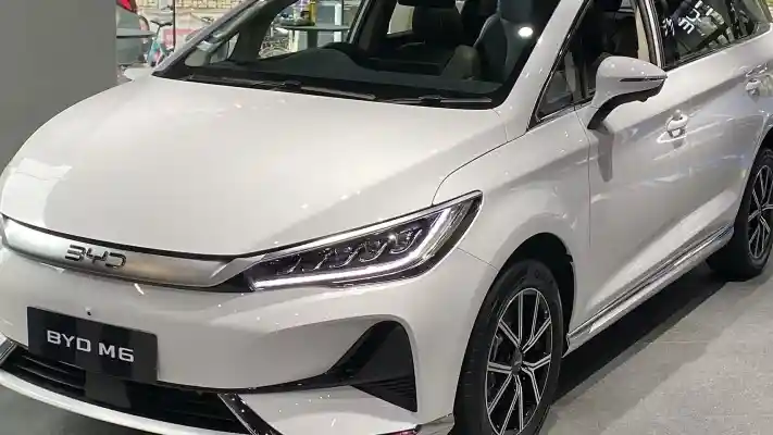 Test Drive - M6 Lakukan Tes Di Indonesia, Segera Jadi MPV Pertama BYD?
