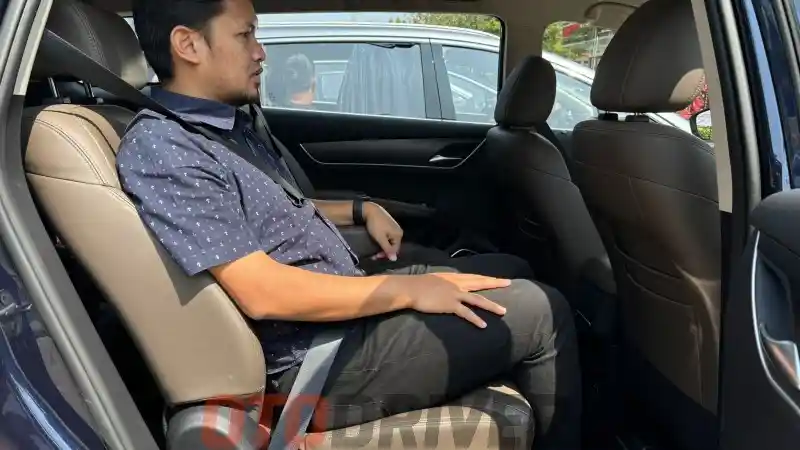 Foto - Tidak Semuanya Mulus, Inilah 5 Kekurangan BYD M6 Yang Kami Rasakan