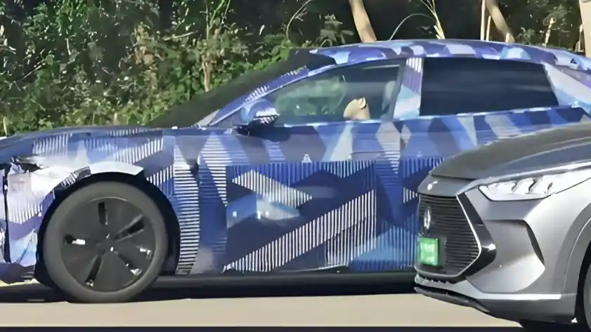 Berita - SPY SHOT: BYD Seal 08 Diprediksi Sebuah Hybrid Berperforma Tinggi