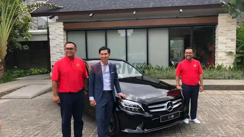 Berita - 2 Varian Baru Mercedes-Benz Meluncur, di Bawah RP 1 M Semua