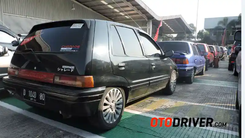 Berita - Charade Classy Winner Community Tak Ragu Mudik Pakai Mobil 90'an