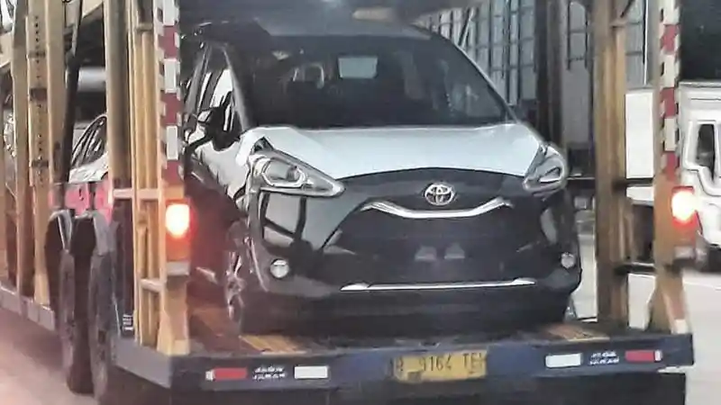 Berita - Spekulasi Sienta Facelift di GIIAS 2019