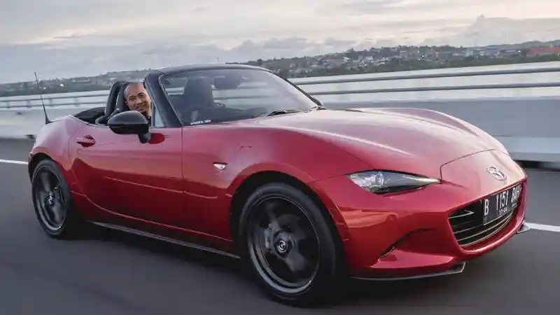 Foto - Mengintip Harga Mobil Para Kontestan Cabriolet Challenge