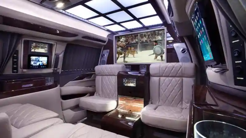 Foto - Butuh SUV Mewah Anti Peluru? Ini Kandidatnya