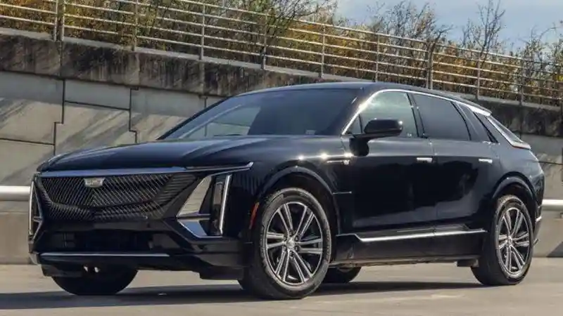 Foto - Cadillac Lyriq SUV Listrik Mewah Segera Diluncurkan, Simak Bocorannya