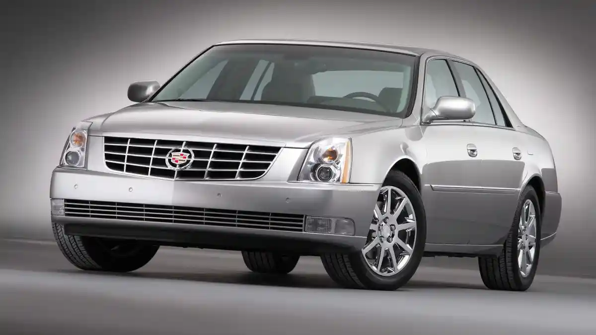 Foto - Melihat Spesifikasi Mobil Presiden Prabowo Cadillac Limousine Saat Kunjungan Di Belanda