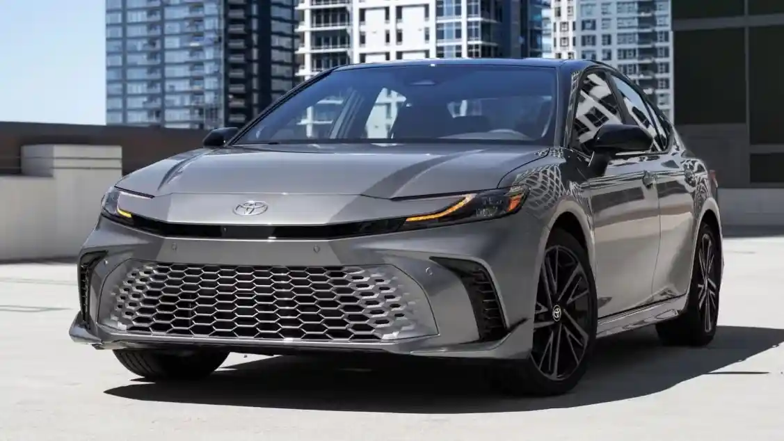 Foto - Jepang Import 3 Model Toyota Dari AS Dengan Posisi Setir Kiri