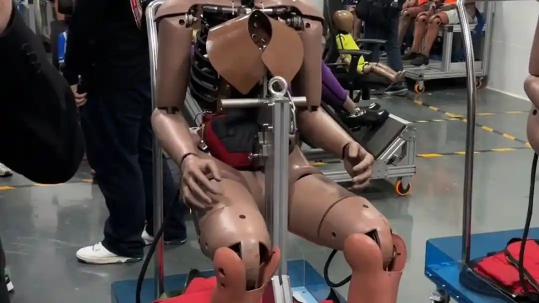 Foto - Fasilitas Ini Buktikan Keamanan Mobil Changan