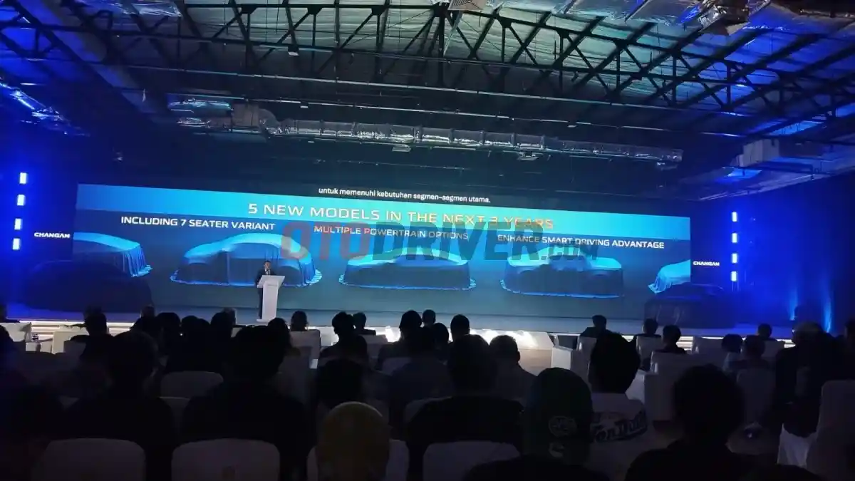 Foto - Changan Resmi Hadir Di Indonesia, Langsung Tawarkan Dua EV