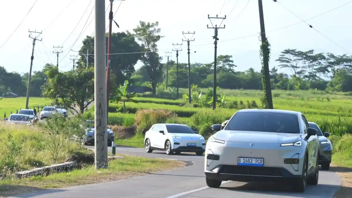 Foto - Masih Bingung Perbedaan REEV Dengan PHEV? Ini Penjelasannya