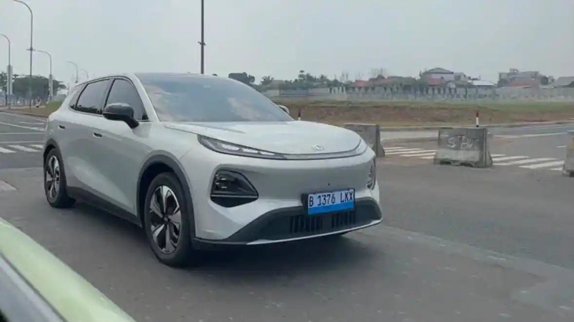 Berita - Begini Impresi Berkendara Changan Nevo QO5