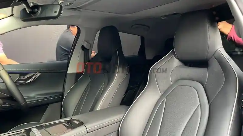 Berita - Konsumen Masih Bisa Tukar Omoda E5 Interior Hitam Selama Unit Inden Belum Diterima