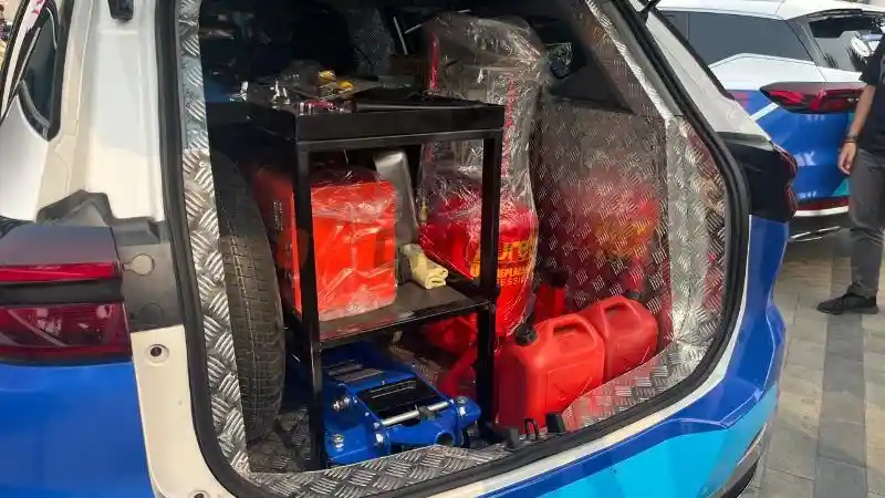 Foto - Chery Serahkan 8 Unit Service Car Tiggo 7 Pro Ke Dealer-nya