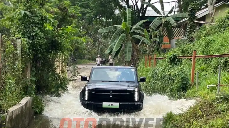 First Drive - First Drive Chery J6: Sensasi SUV Listrik Off-road Pertama Di Indonesia