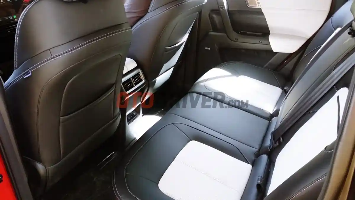 Foto - Apa Saja Yang Berubah Di Chery J6T Dibandingkan J6?