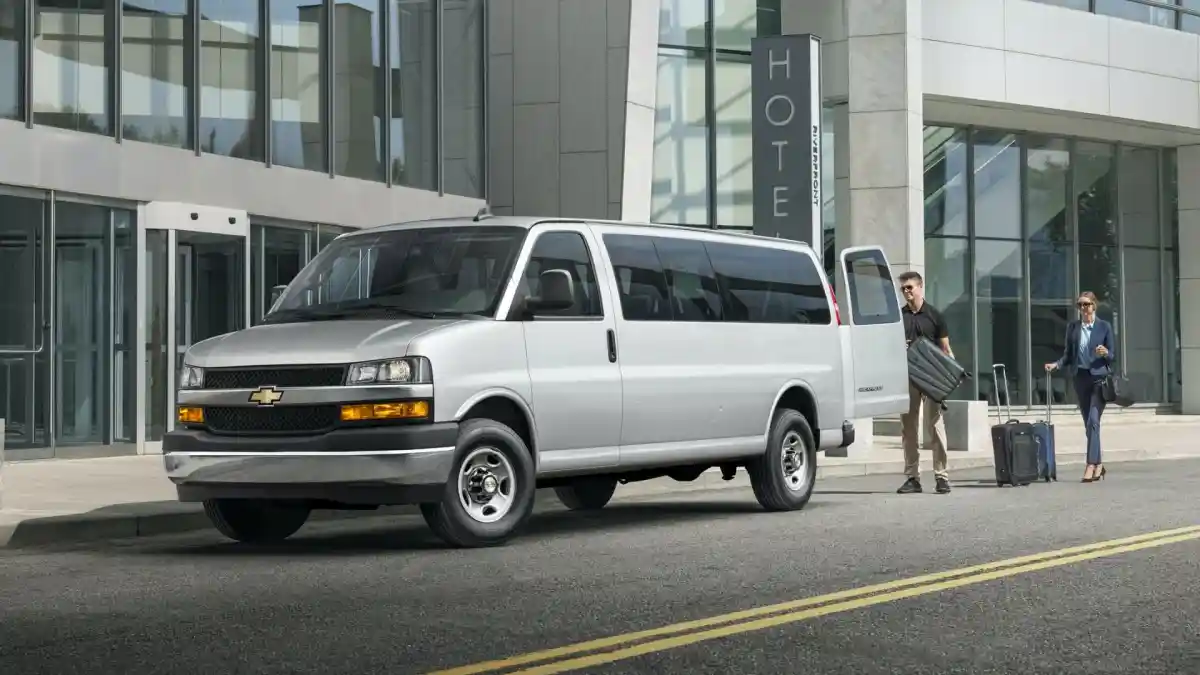 Van - Chevrolet Express, Van Yang Menolak Untuk Punah