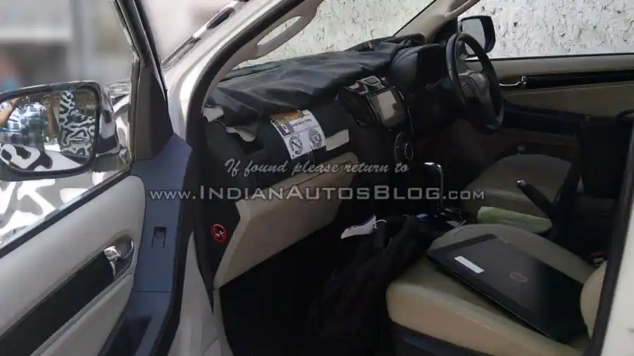 Foto - Trailblazer Terbaru Terlihat Di India