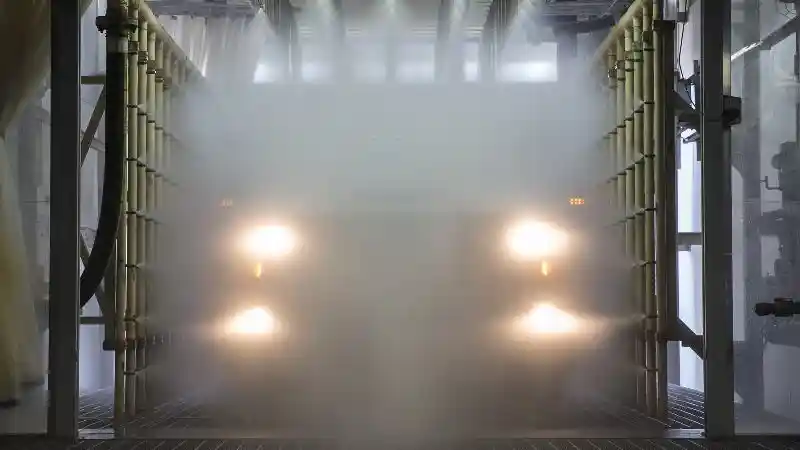 Foto - Lampu LED Tak Mempan Tembus Hujan? Ini Solusinya