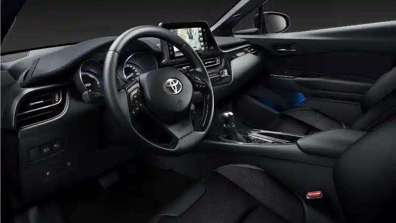 Foto - Toyota C-HR Edisi Khusus Dapati Fitur 360 Derajat yang Bukan Kamera