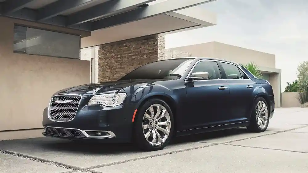 Foto - Garansindo Rilis Chrysler 300C Facelift