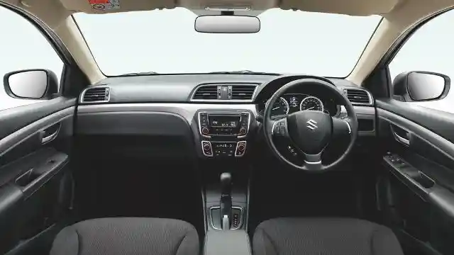 Berita - Inilah Fitur Resmi Suzuki Ciaz