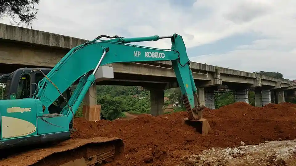Foto - Perbaikan Jembatan Cisomang Tol Purbaleunyi Masuki Tahap Akhir, Ini Penyebab Rusaknya