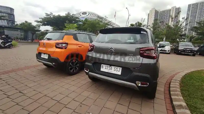 Foto - Ini Pilihan Warna dan Harga Mobil Citroen C3