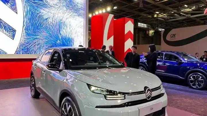 Foto - 4 Model Baru Citroen Debut Dunia Di Paris Motor Show 2024
