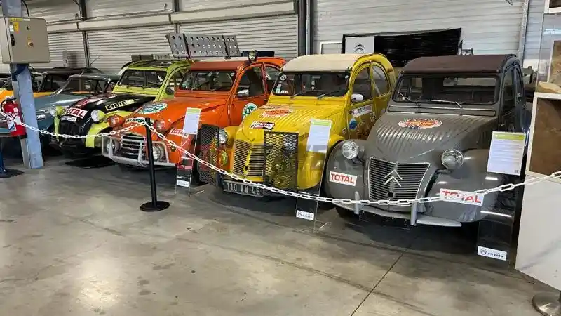 Foto - Mengunjungi Museum Citroen Di Paris, Berikut Deretan Mobilnya