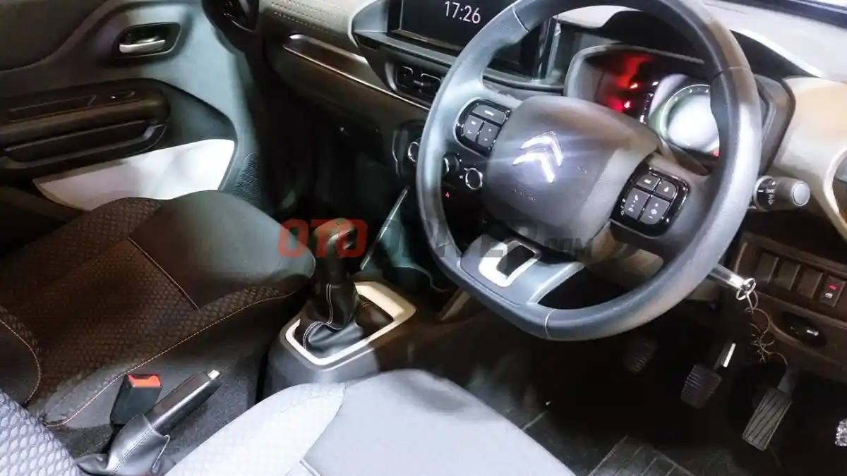 Foto - DI GJAW 2025 Ternyata Ada Citroen Di Bawah Rp 200juta