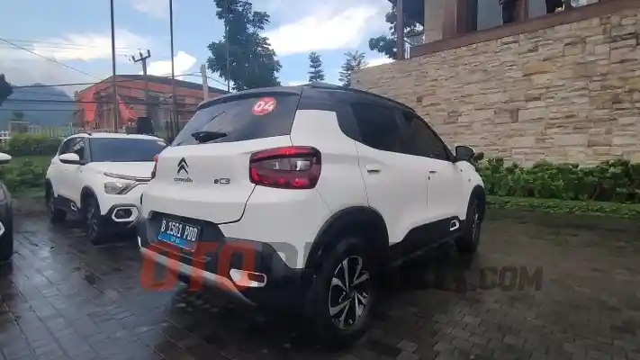 Foto - Citroën Turunkan Harga E-C3 Sampai Rp 100 Juta