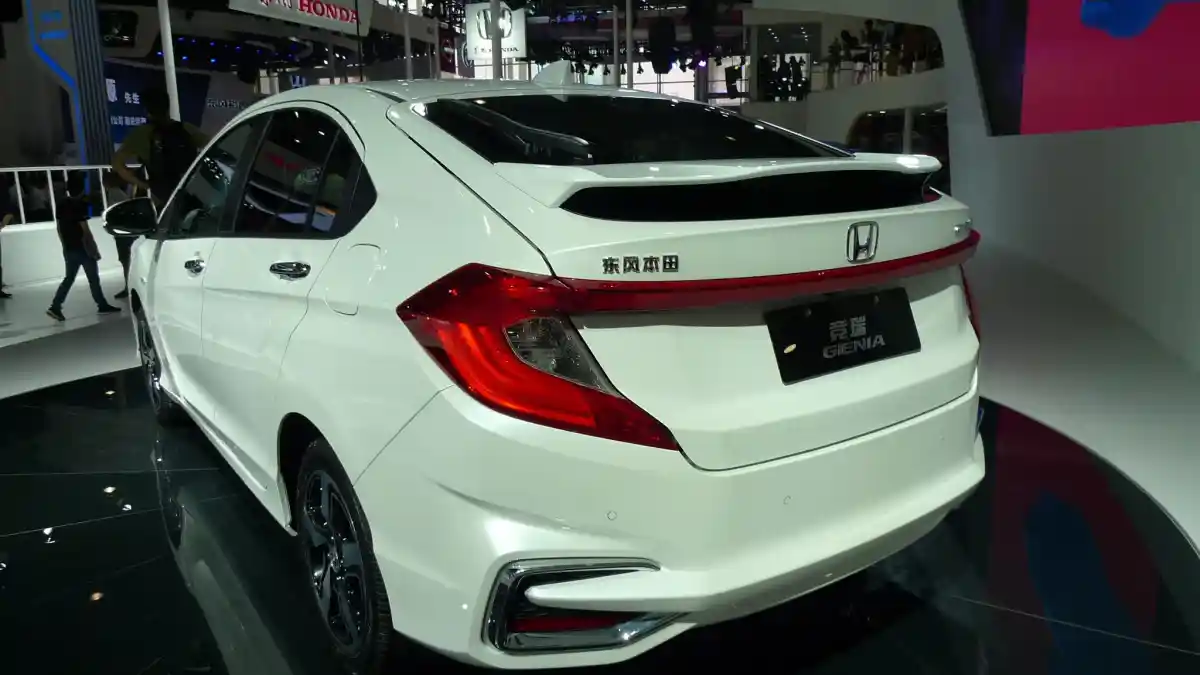 Foto - Honda City Liftback Meluncur di Tiongkok. Ini Harga Dan Detailnya