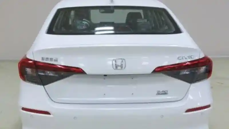 Foto - Honda Civic Generasi Ke 11 Bocor Di Cina