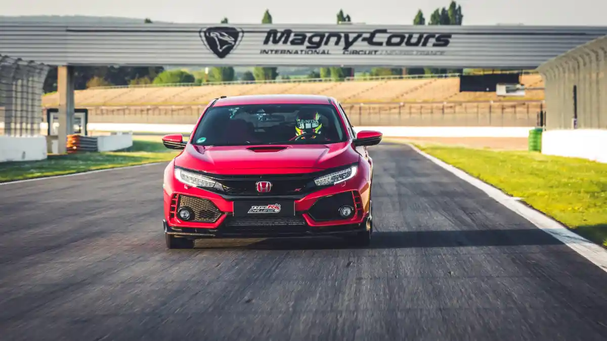 Foto - Honda Civic Type R Jadi yang Tercepat Sirkuit Perancis Satu ini