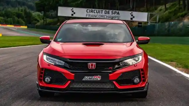 Berita - Honda Civic Type R Kembali Ukir Rekor Sebagai Mobil FWD Terkencang