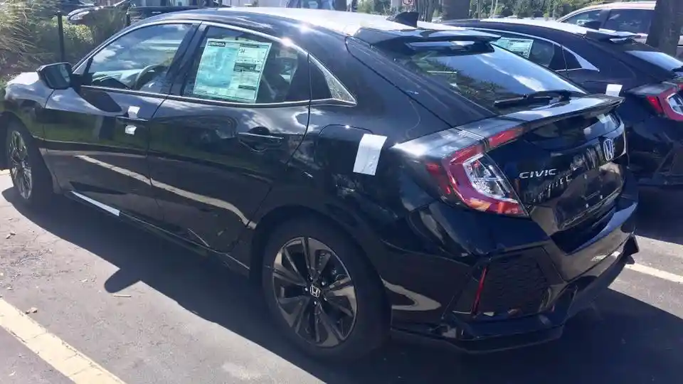 Berita - Ini Dia Prediksi Harga Honda Civic Turbo Hatchback Di Indonesia