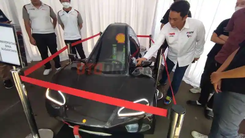 Foto - Shell Eco Marathon, Ajang Inovasi Kendaraan Hemat Energi 