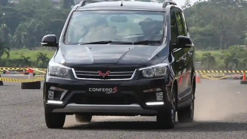 Foto - Walah, Mobil Anda Belum Pakai ABS? Ini Teknik Pengeremannya