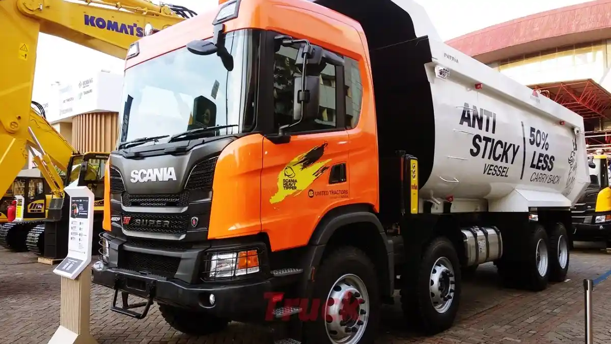 Foto - Pesta Kendaraan Komersial Dihelat Di Jakarta