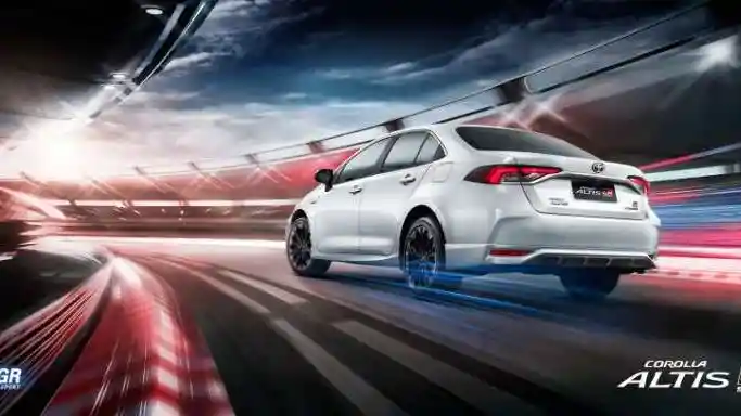 Foto - Corolla Altis Dapatkan Varian GR Sport Di Negara Ini