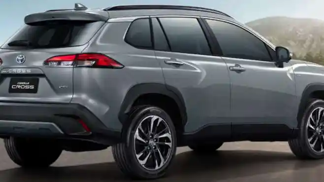 Foto - Toyota Corolla Cross Dapatkan Facelift Di Thailand. Banyak Penyegaran Eksterior dan Interior