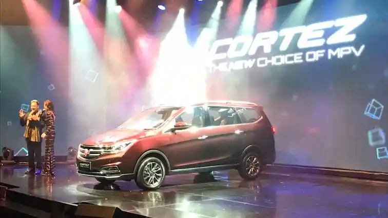 Foto - Harga Wuling Cortez Resmi Diumumkan. Termurah RP 218 Juta!