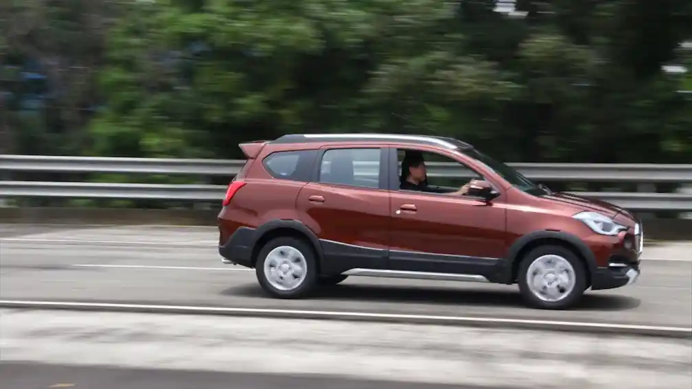 Foto - FIRST DRIVE: Datsun Cross CVT 2018