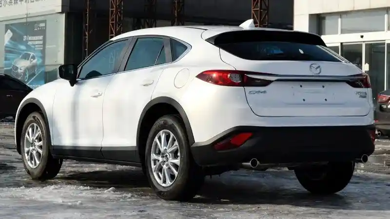 Berita - Menguak Peluang CX-4 Dijual di Indonesia